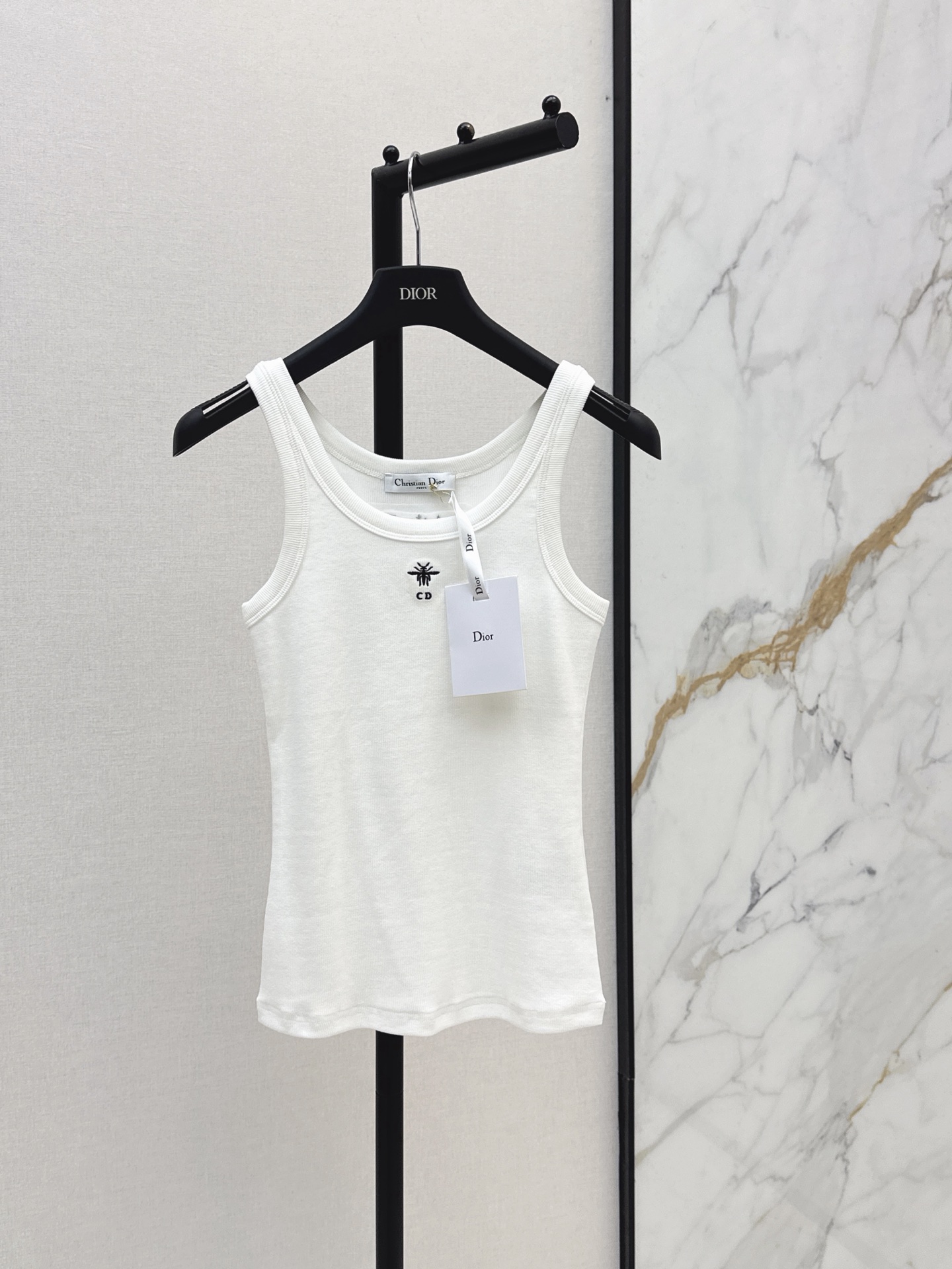 CD New embroidered vest