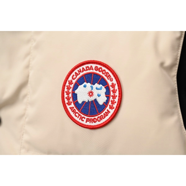CANADA GOOSE Off White