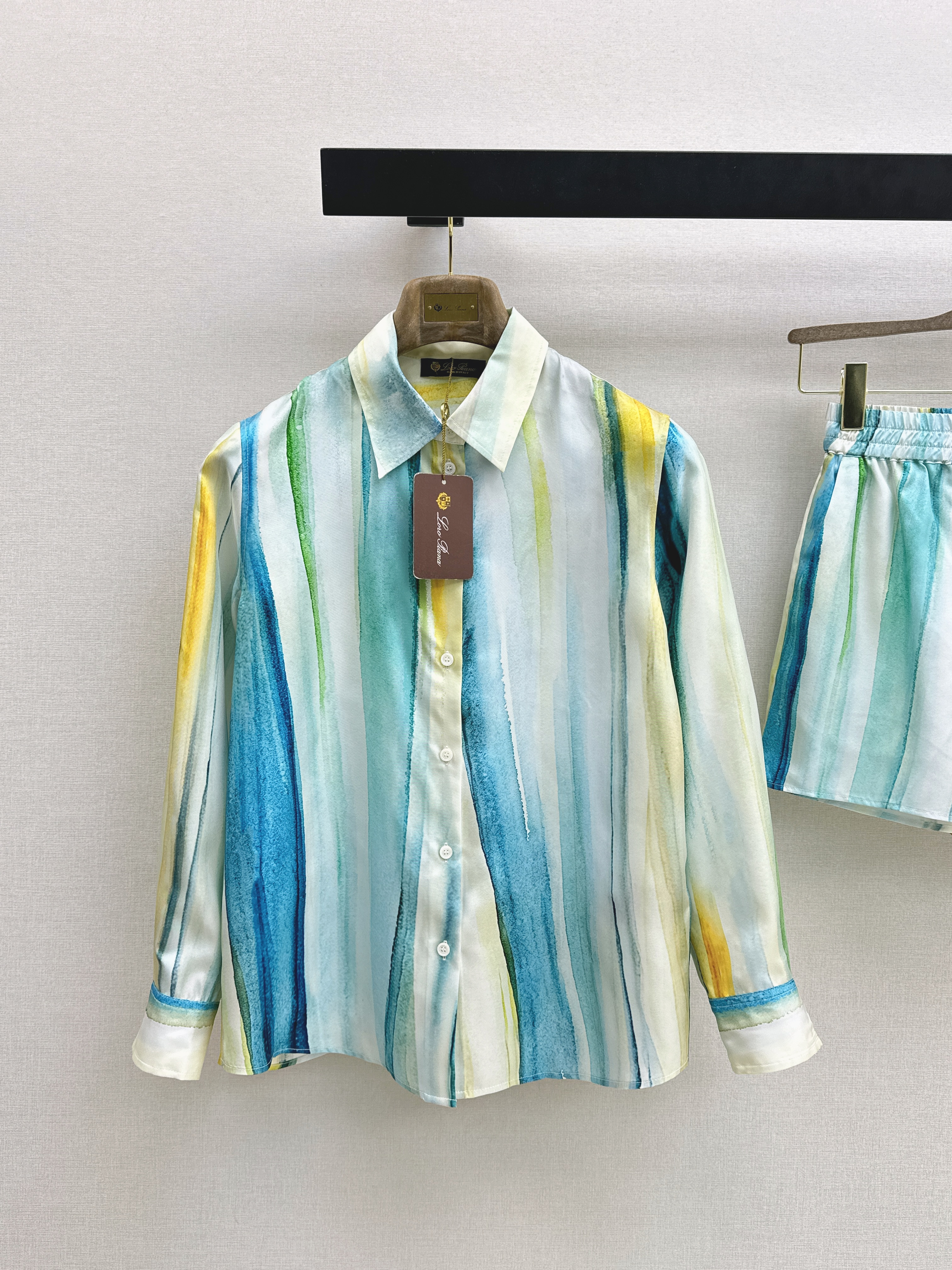 Loro New printed silk shirt