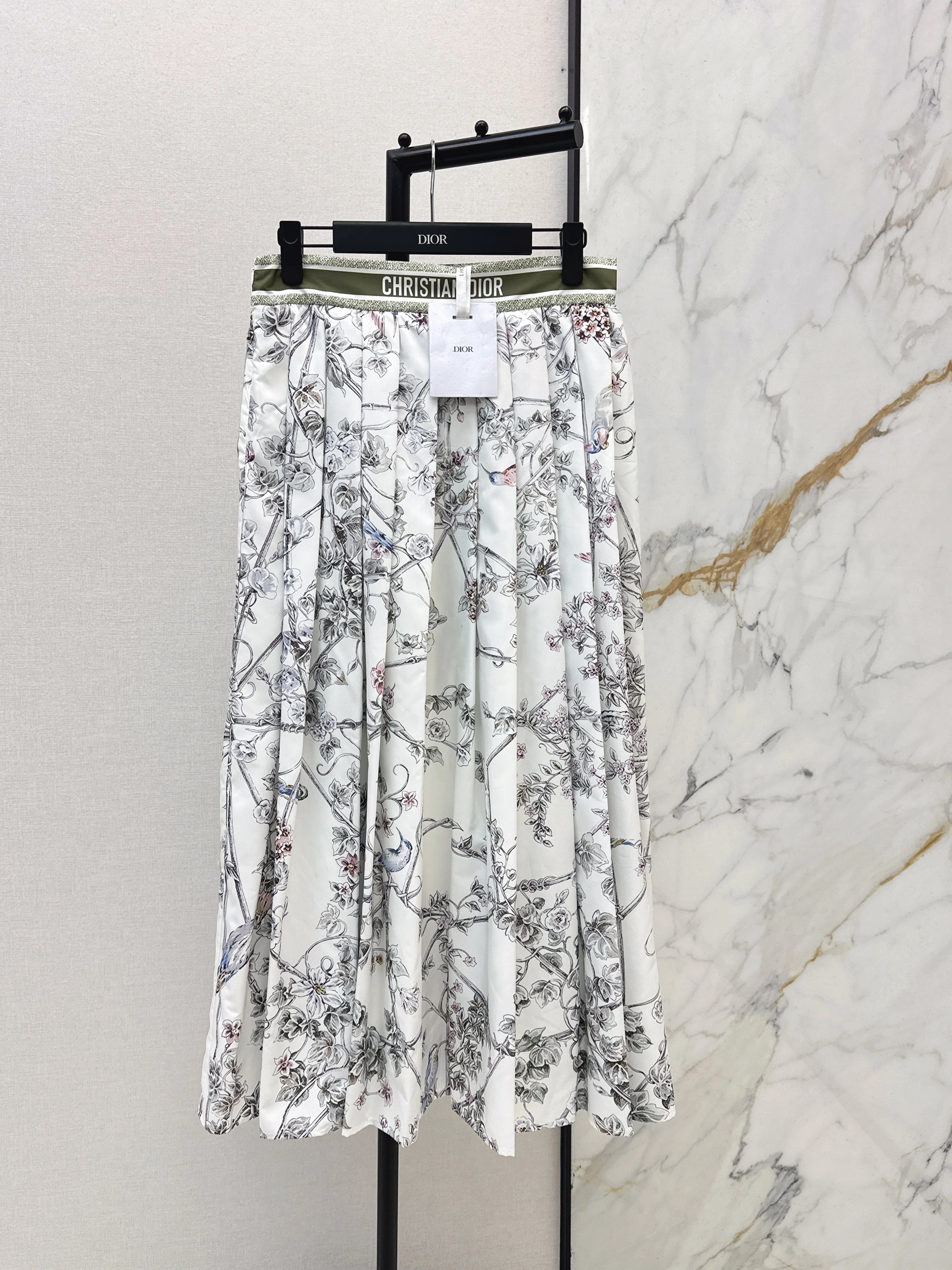 CD NEW skirt