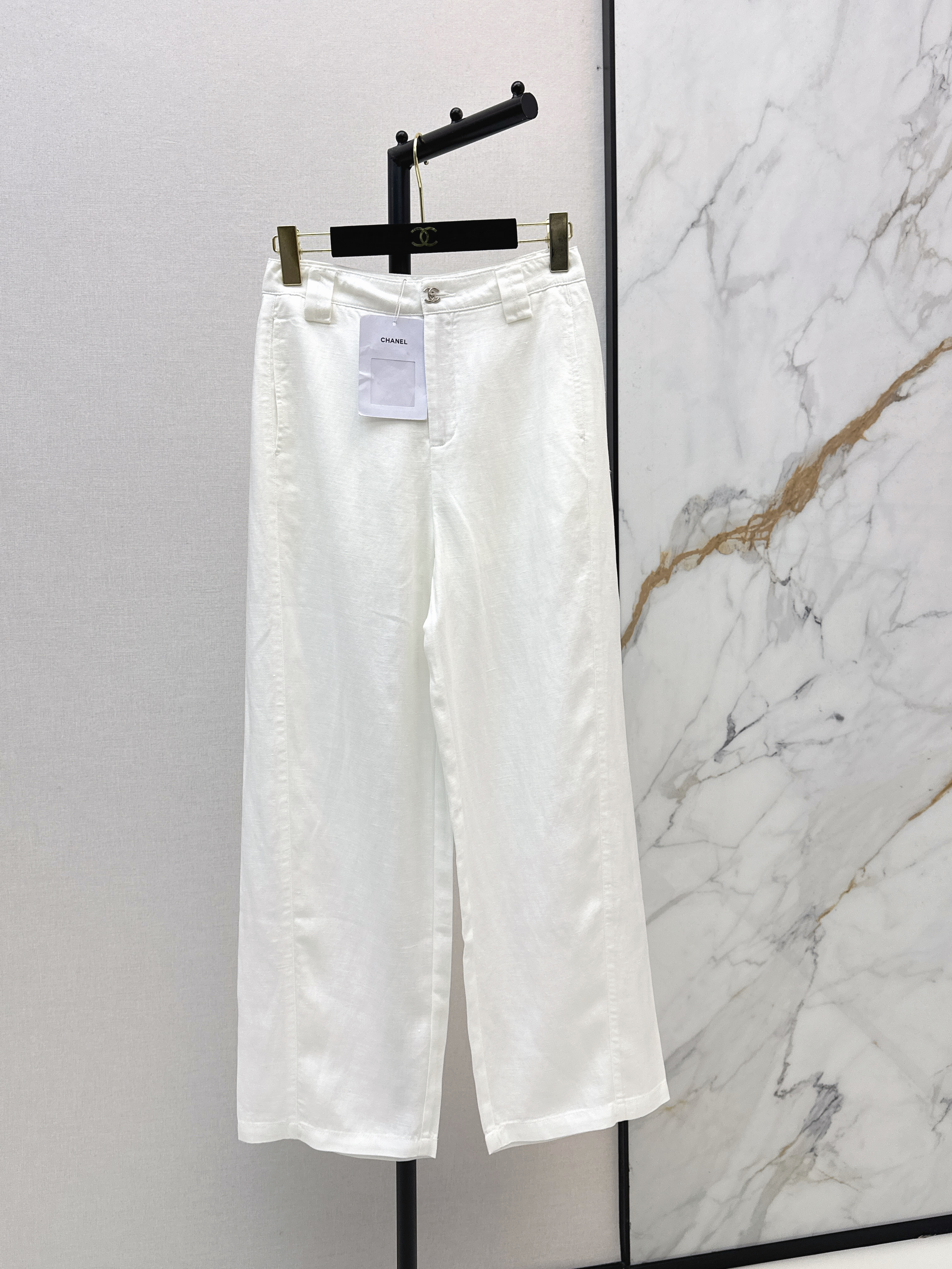Chan New Straight-leg pants