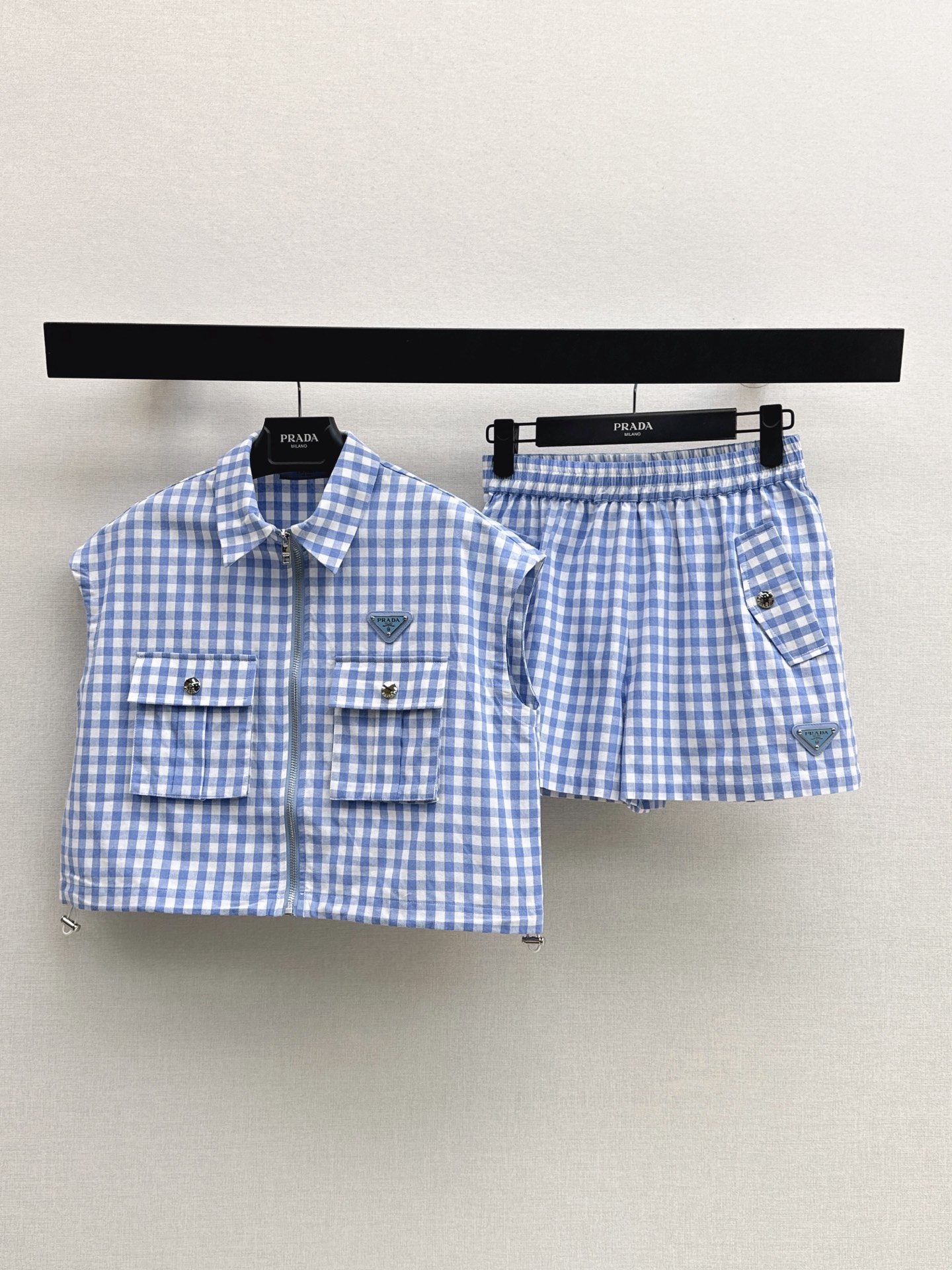 Pra New plaid suit