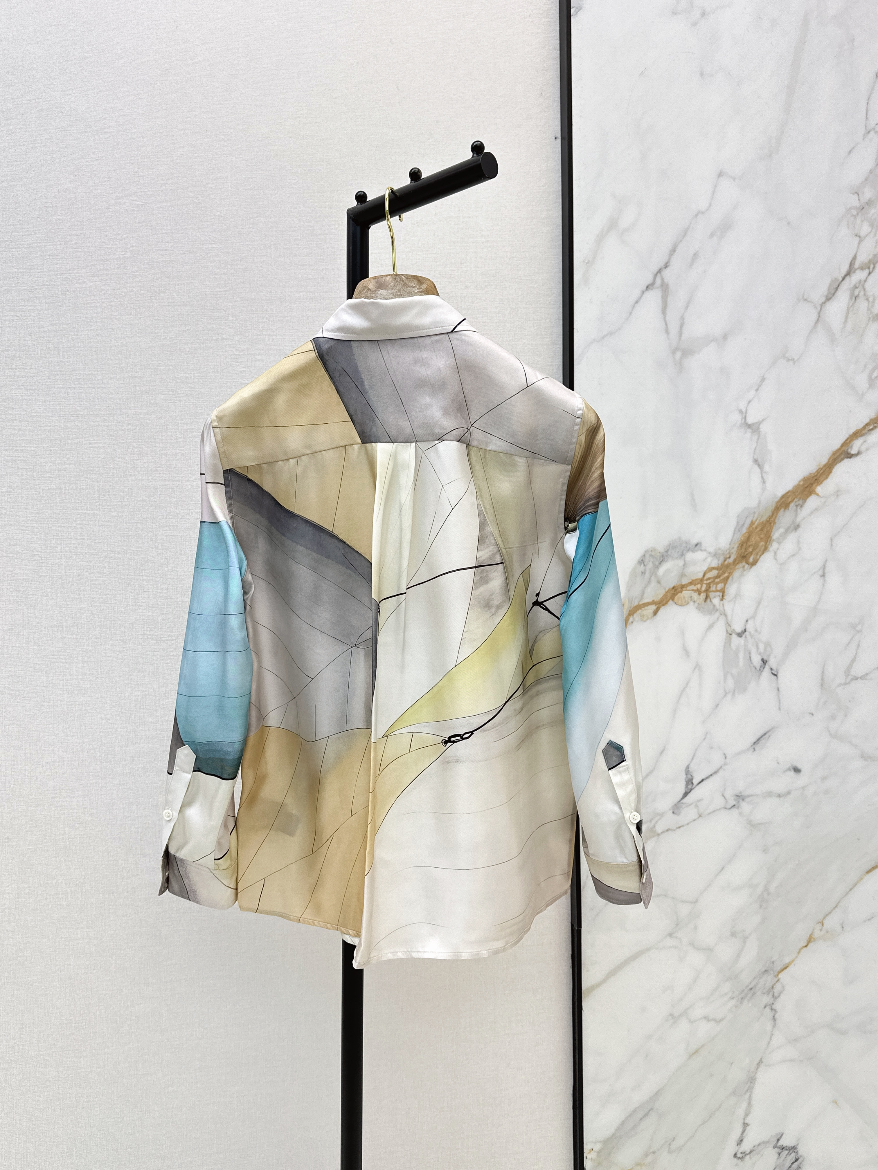 Loro New printed silk shirt