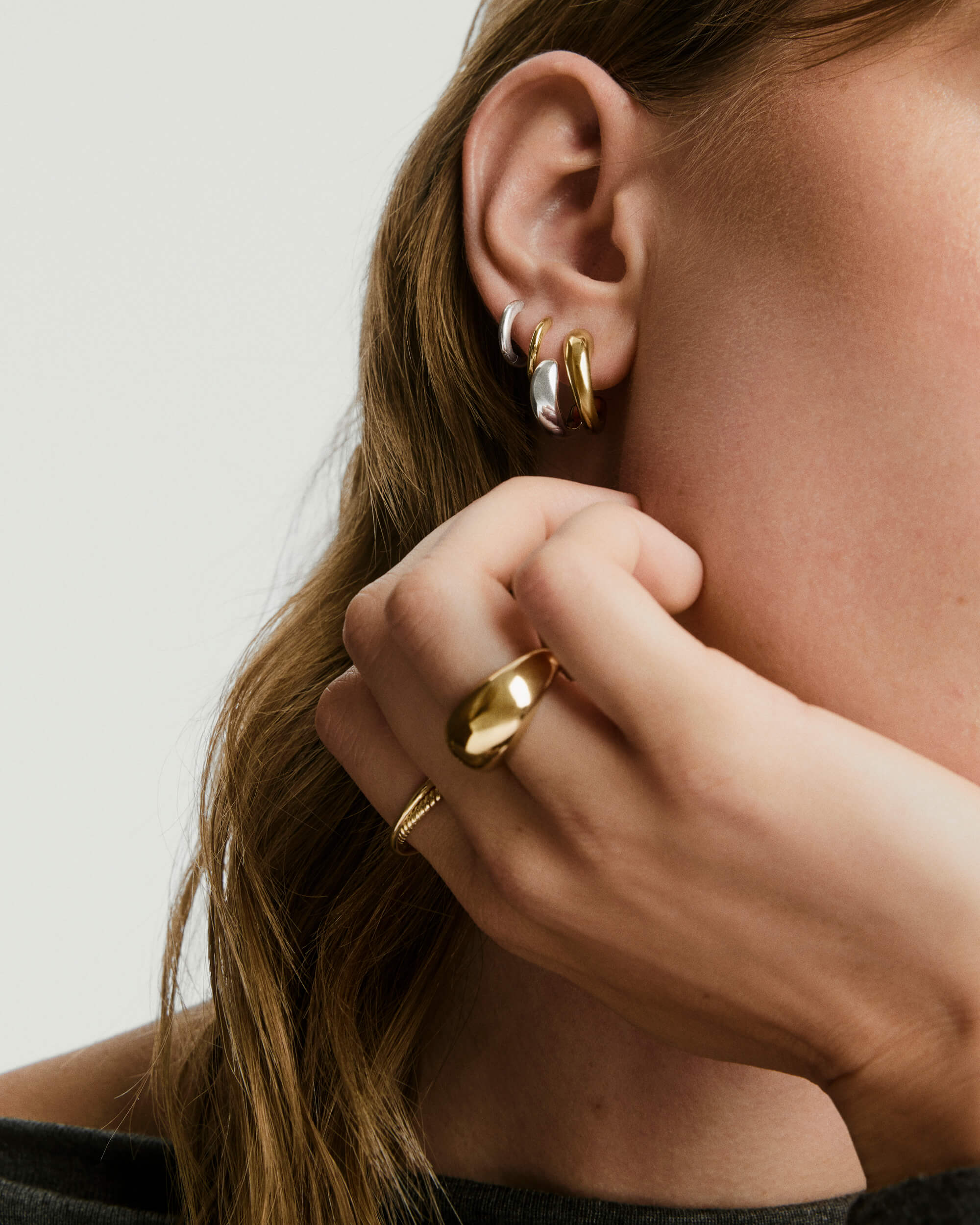 Jojo Double Hoops