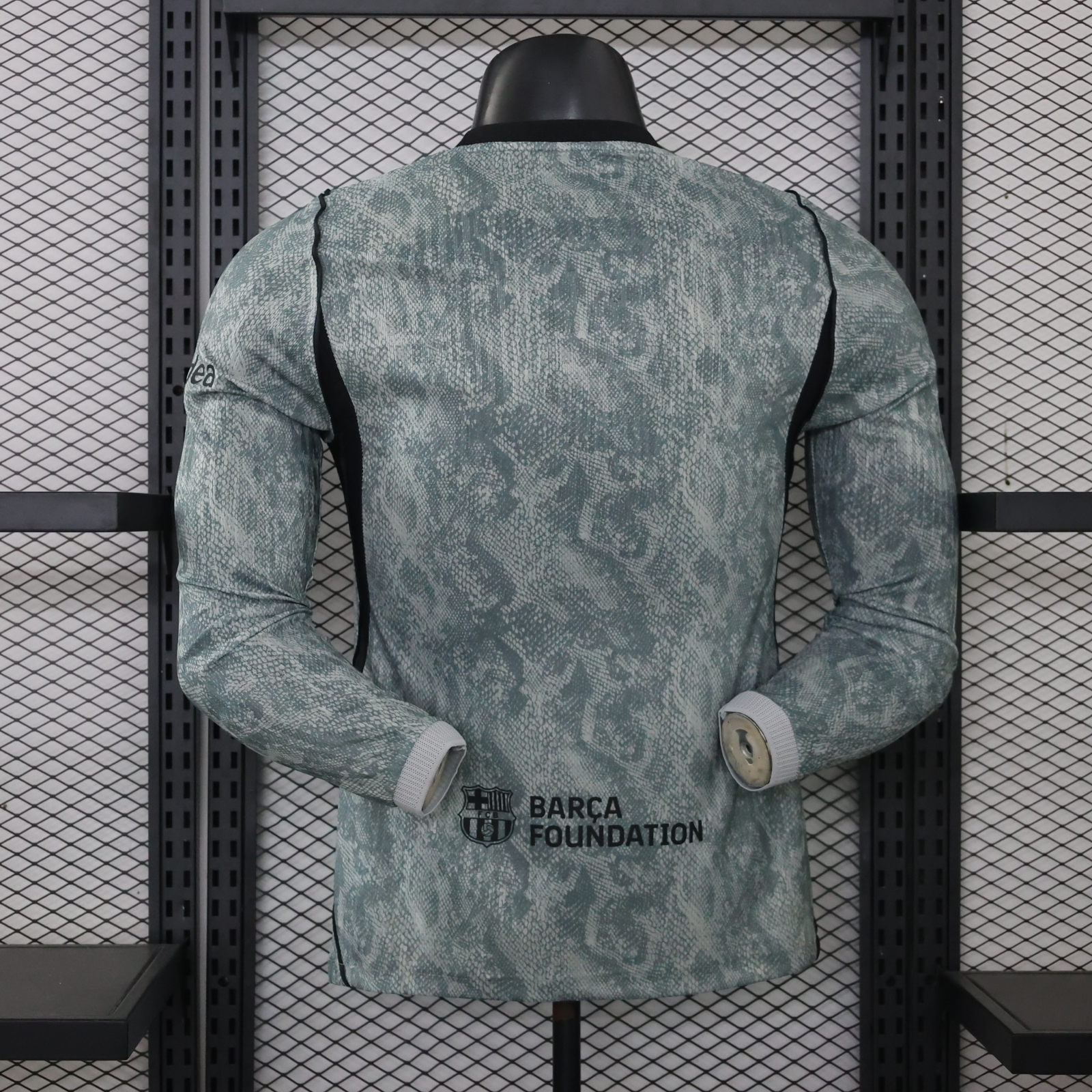 Barcelona Goalkeeper Long Sleeves Jersey Player Version 26/27