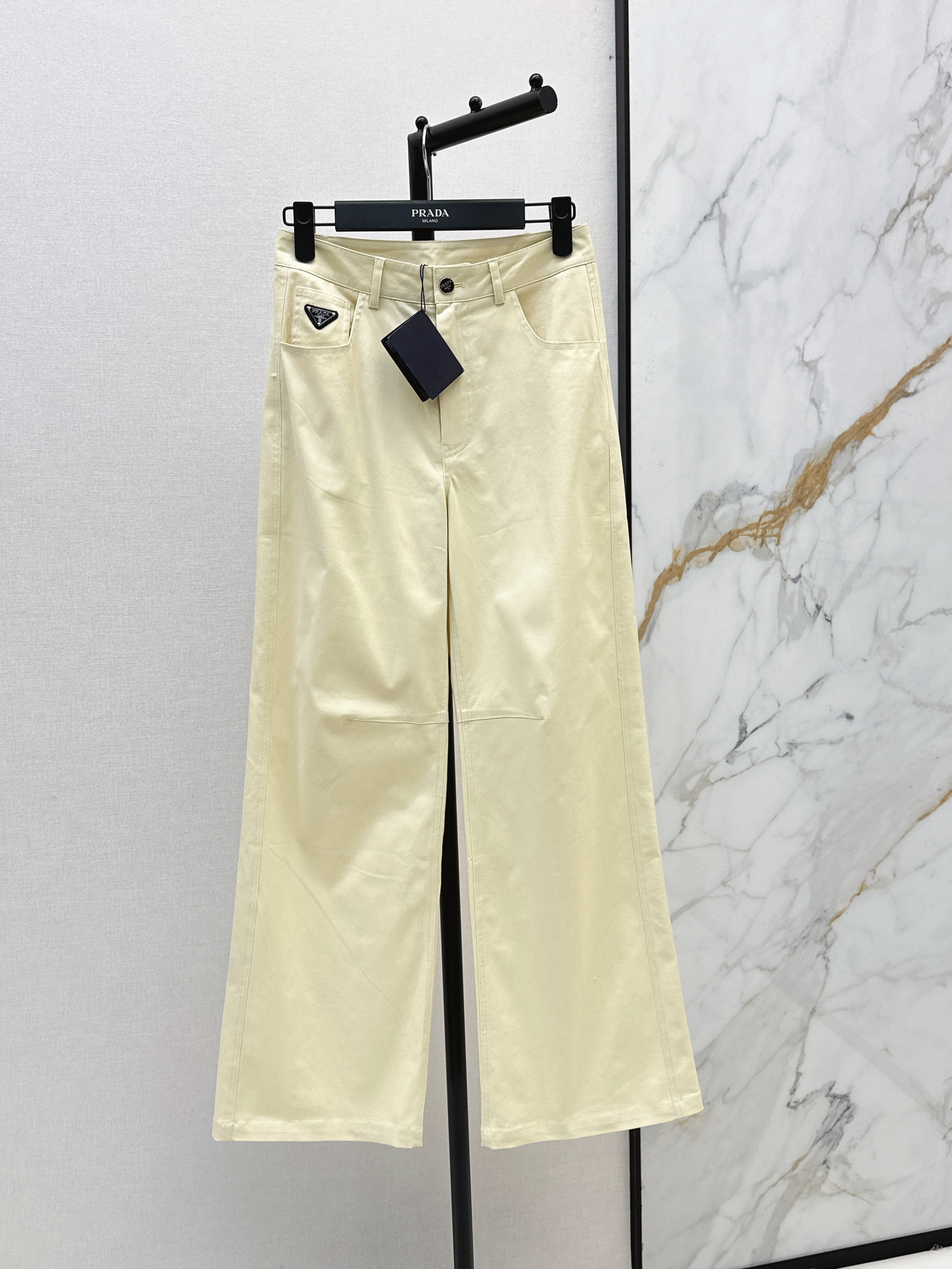 Pra New Straight-leg jeans
