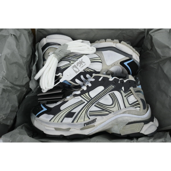 Balenciaga Runner Sneaker Lan Bai Hei 772767 W3RNY 0623