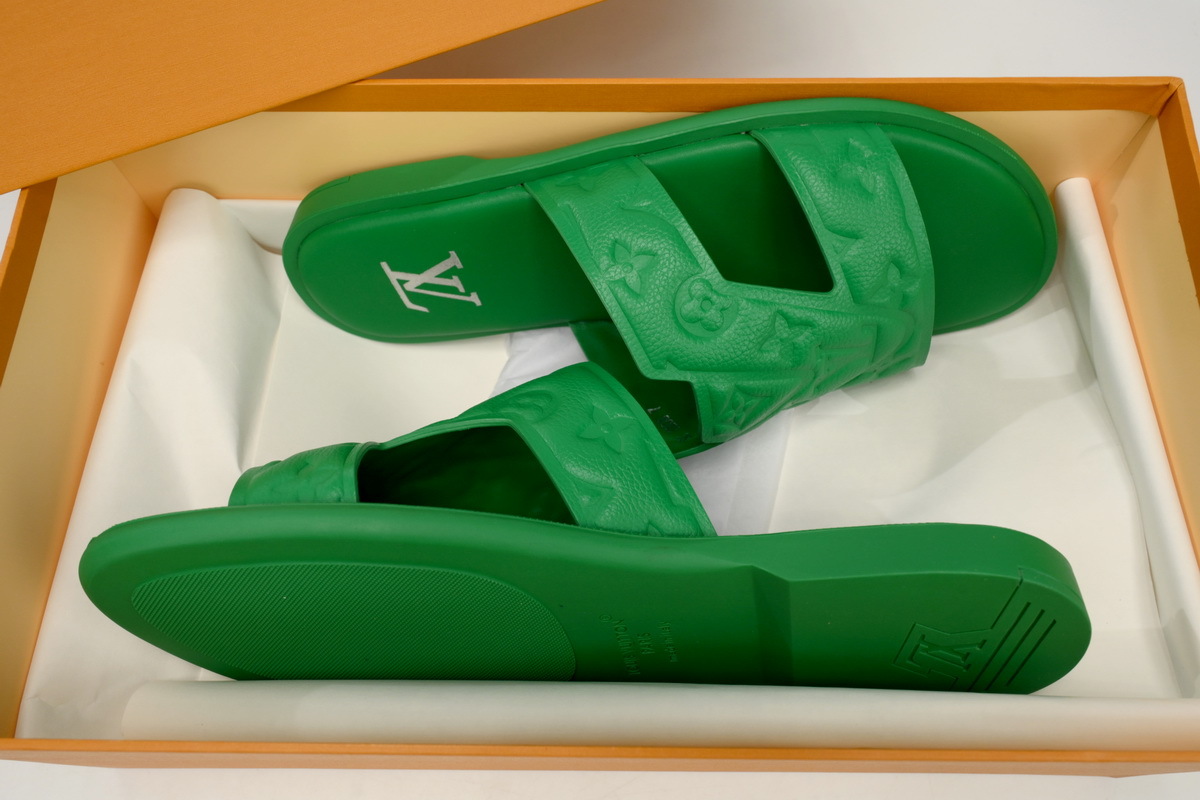 Pkkicks God Batch BLUE LOUIS VUITTON Oasis Green Embossing