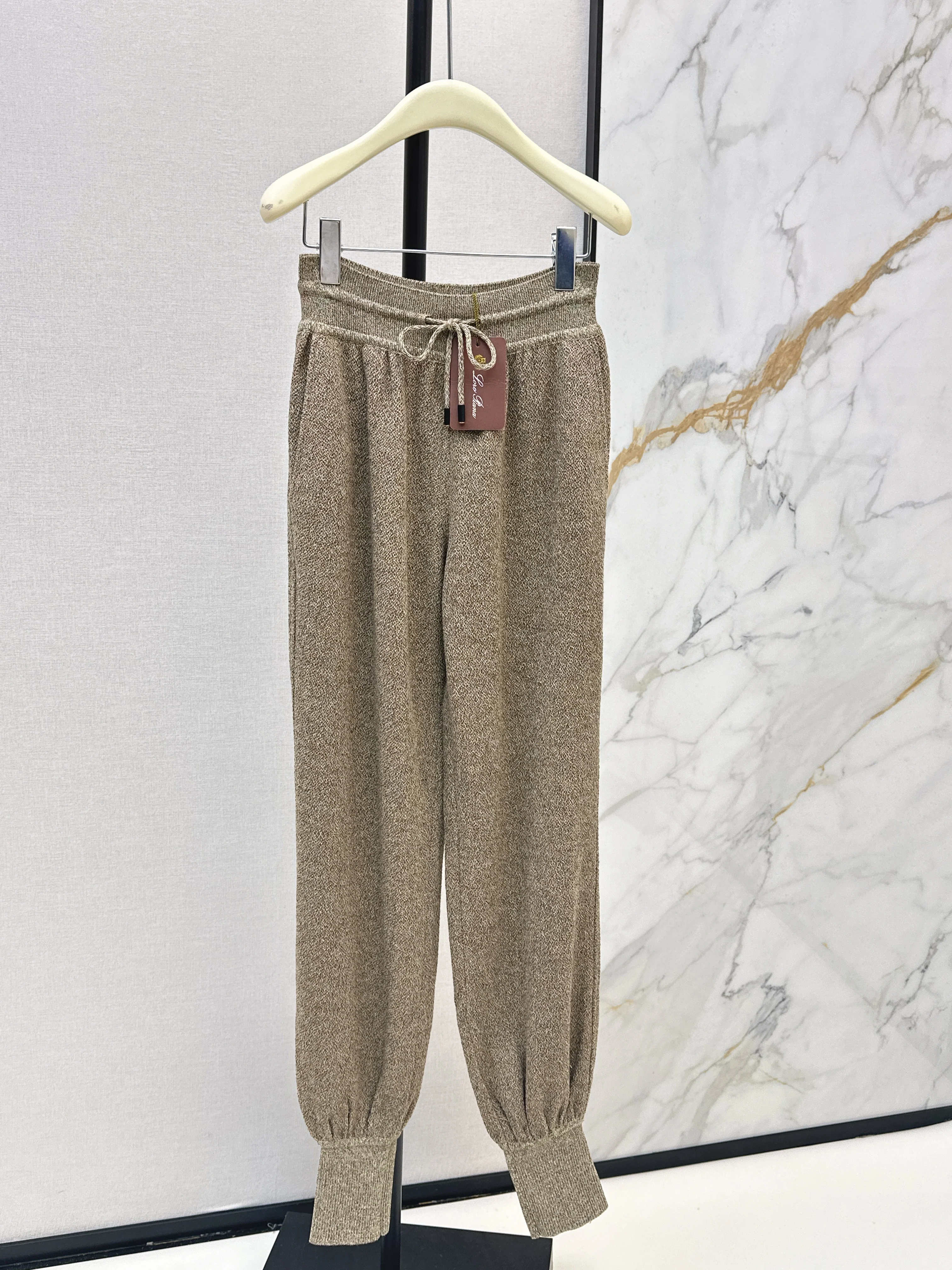 Loro NEW Jogger pants