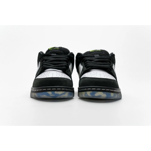 Staple x Nike SB Dunk Low “Panda Pigeon” BV1310-013