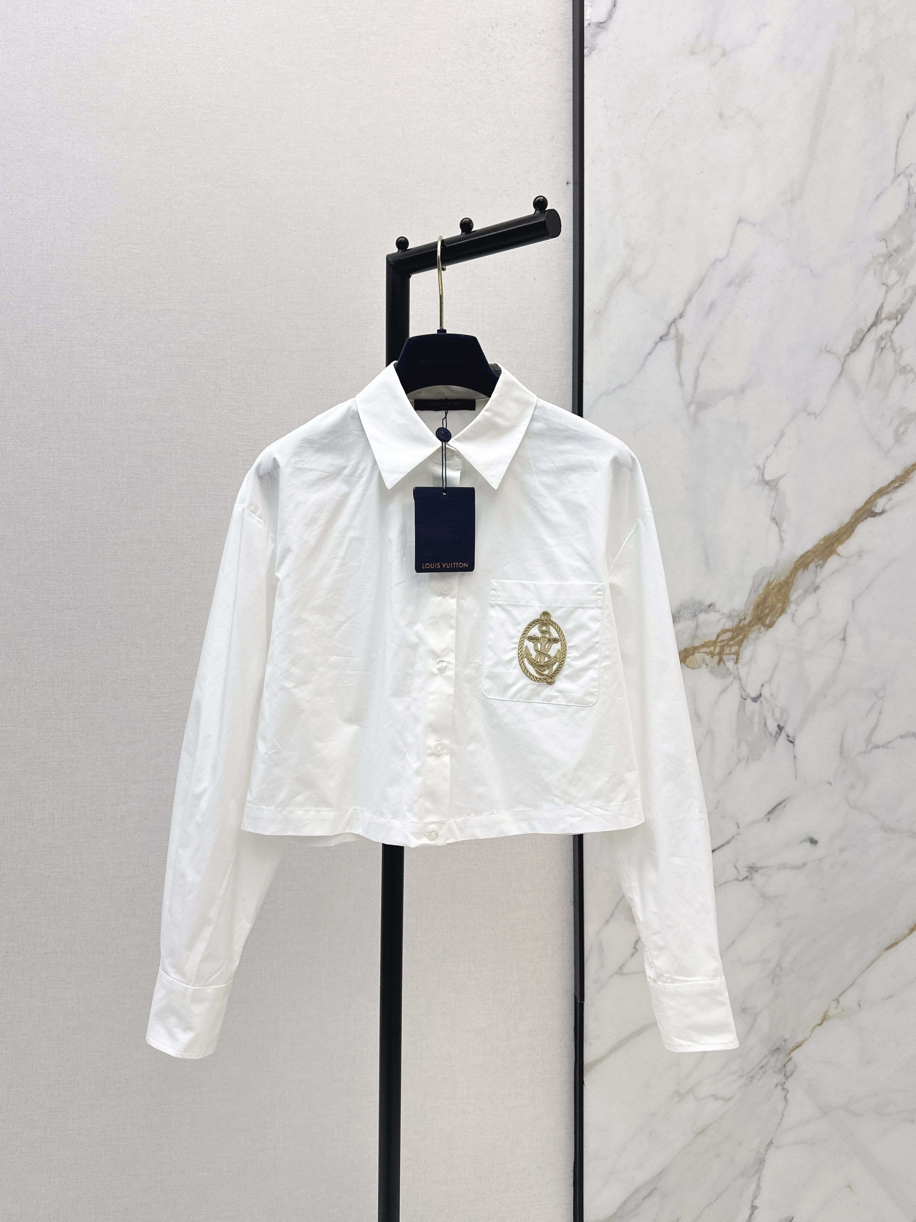 Louis New embroidered shirt