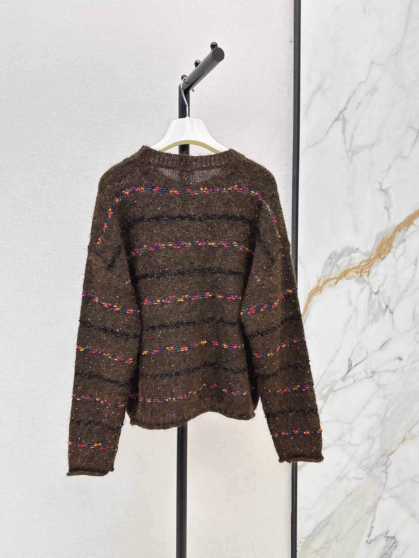 Loe New Embroidered sweater