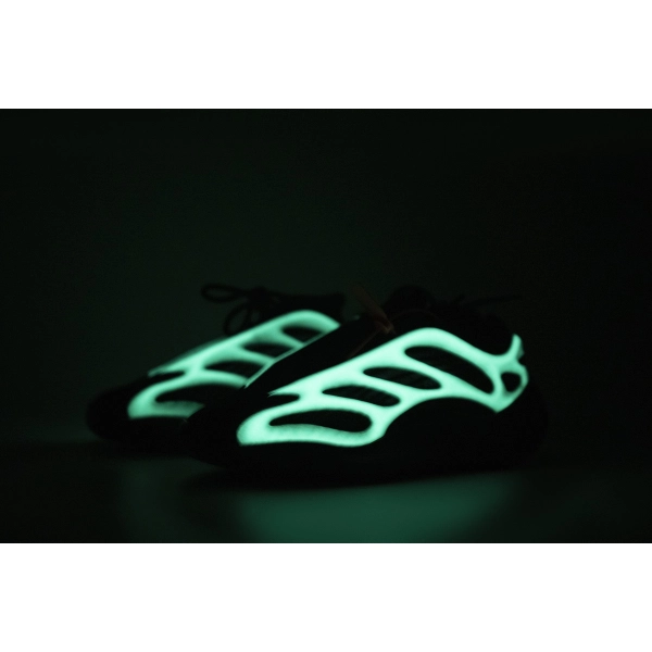 Adidas Yeezy 700 V3 “Alvah”Real Boost H67799