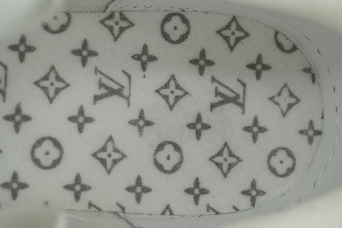 Pkkicks God Batch Louis Vuitton Sneakers White (NFC)