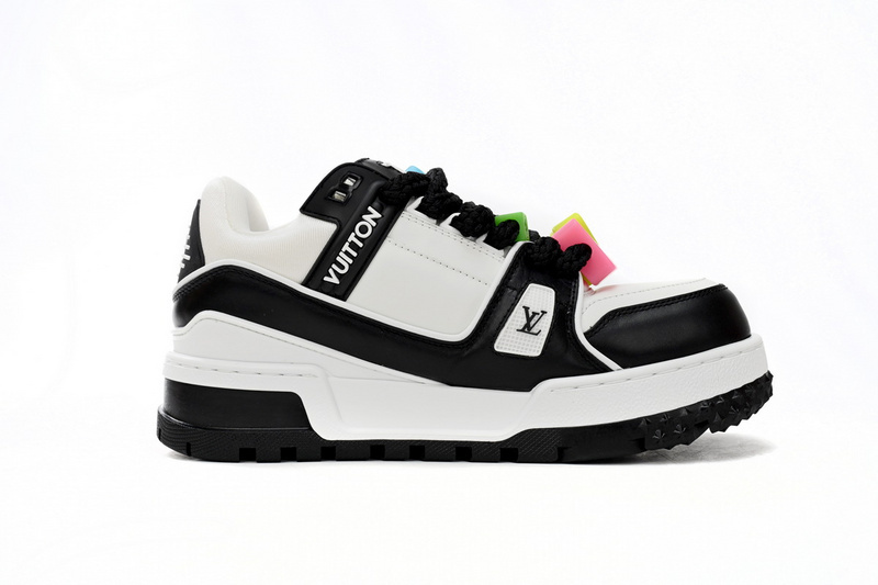 Pkkicks God Batch LOUIS VUITTON Black And White 1AB8SD