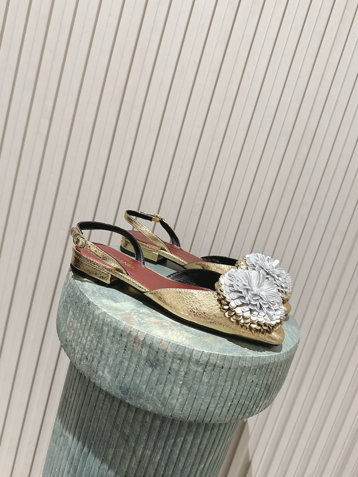 Chan NEW Camellia Flat Shoes