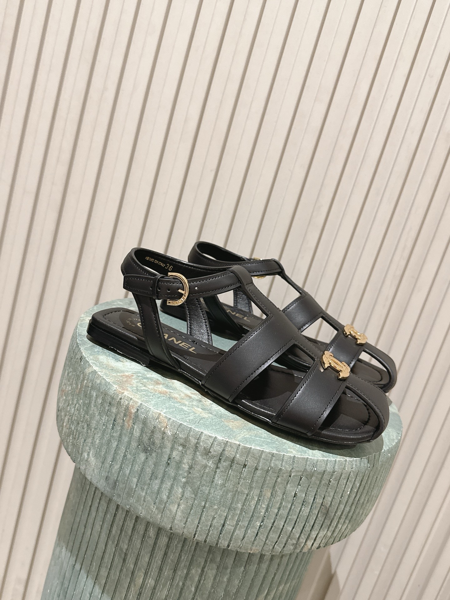 Chan New Roman sandals