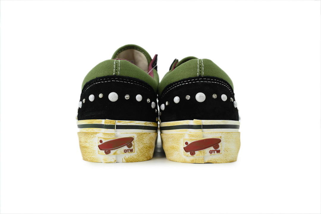 Satoshi Nakamoto x Vans Old Skool Reissue 36 'Pearlized Army'