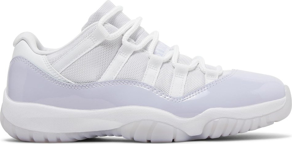 Wmns Air Jordan 11 Retro Low 
