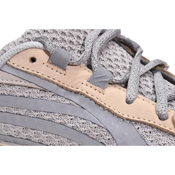 adidas Yeezy Boost 700 V2 Cream GY7924