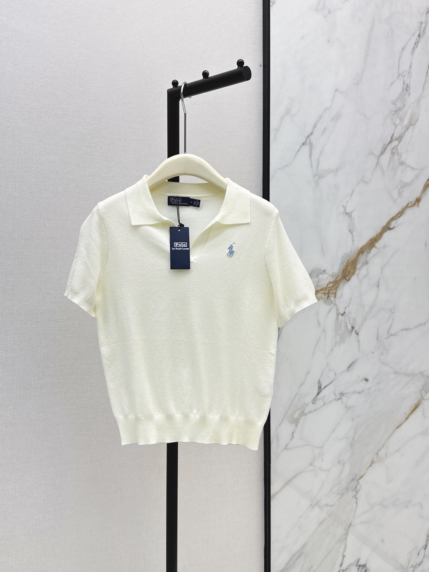 Guc New embroidered knitwear