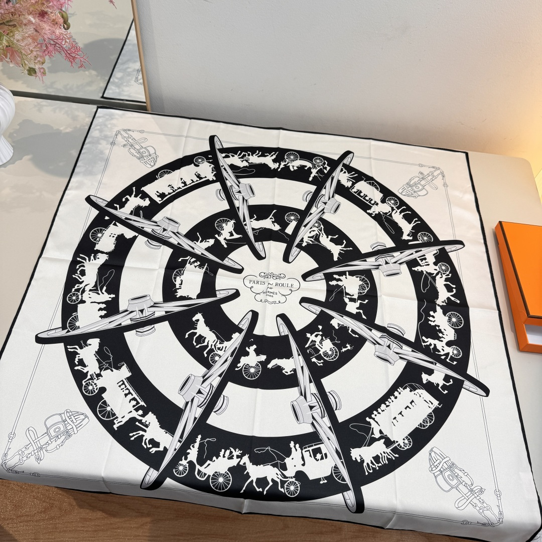 Herm New Silk square scarf