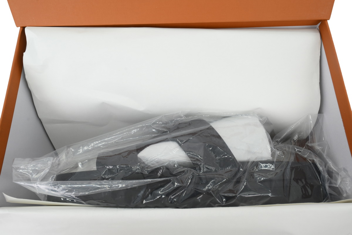 Pkkicks God Batch LOUIS VUITTON Oasis Mule Shoes Black