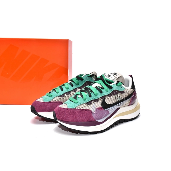 Sacai x Nike Pegasua Vaporfly String Black Villain Red DD3035-200