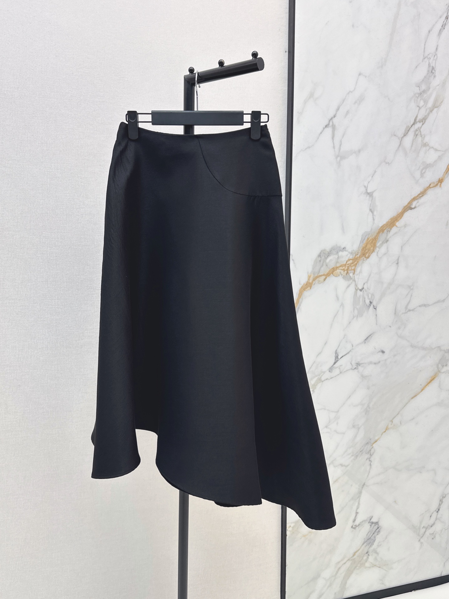 CD New Asymmetrical skirt