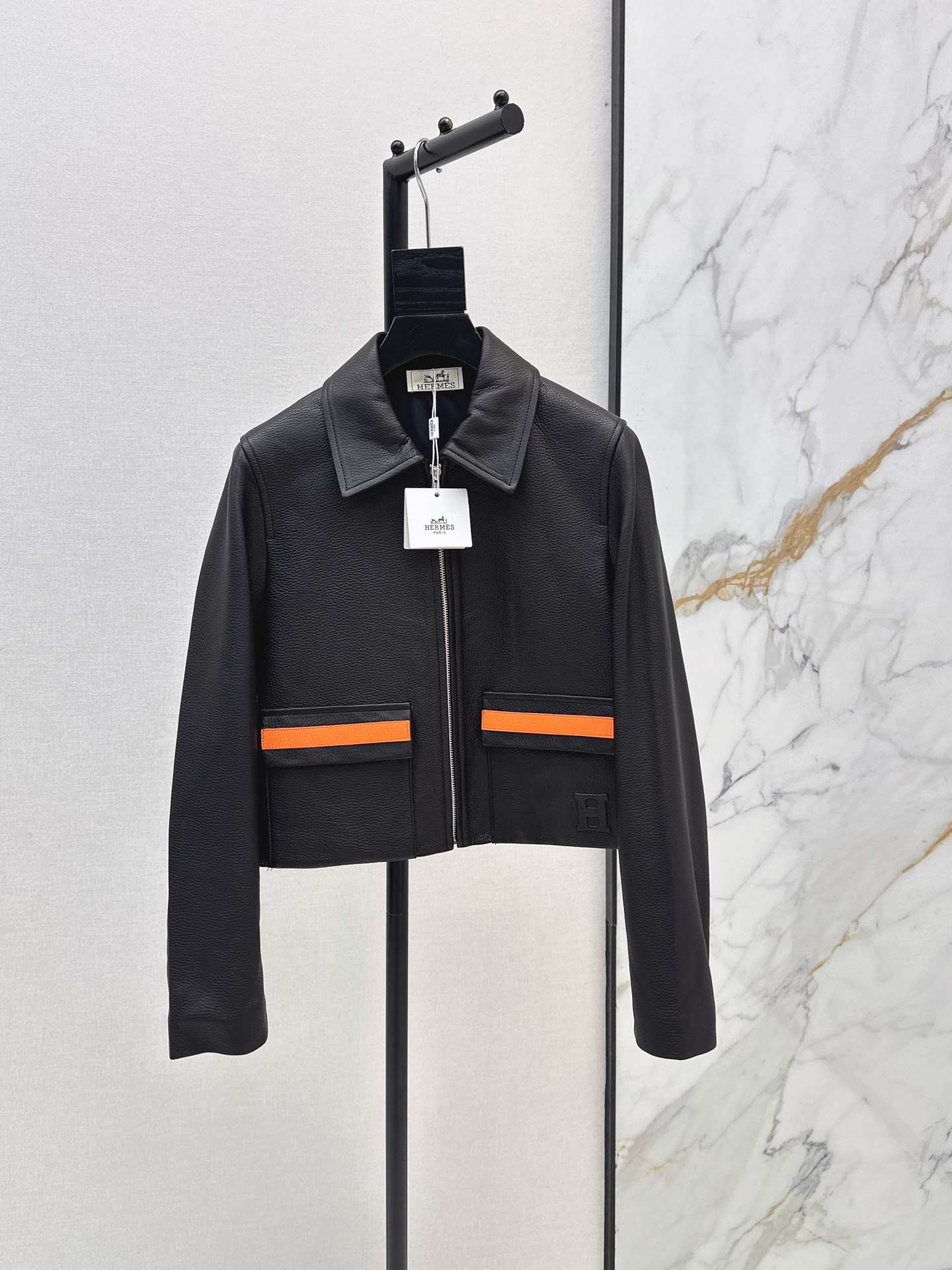 Herm New Double-pocket jacket