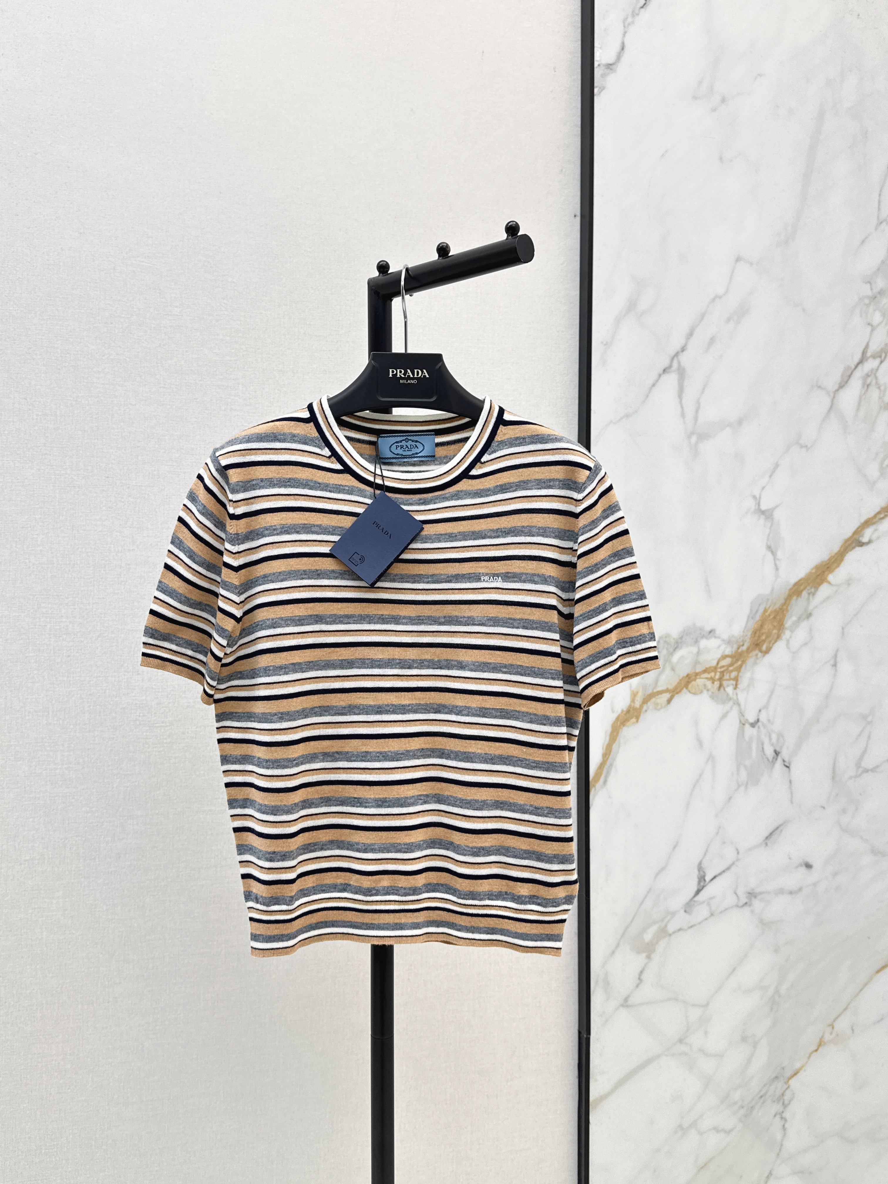 Pra New Striped knitwear