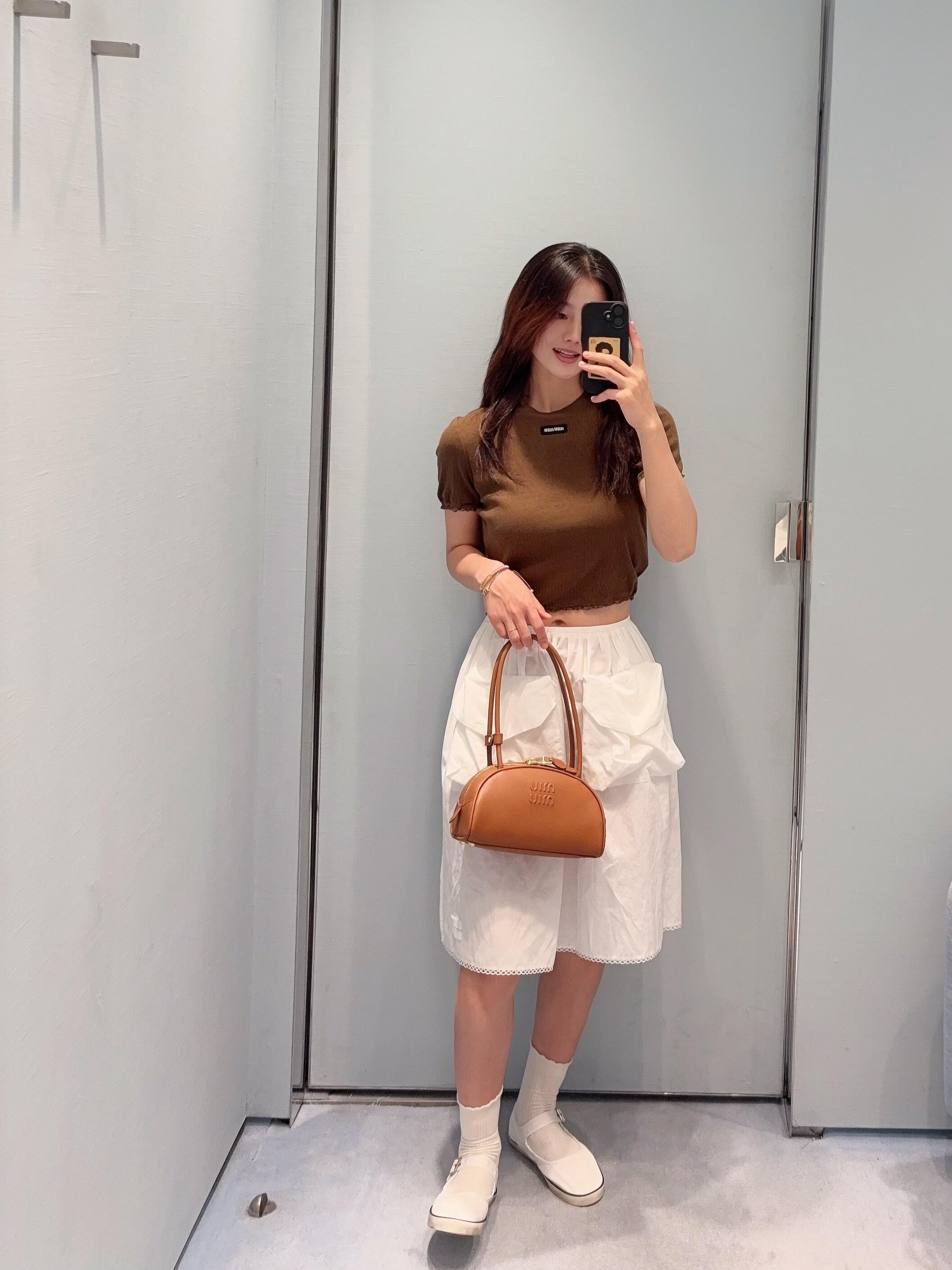 Miu New flat canvas shoes