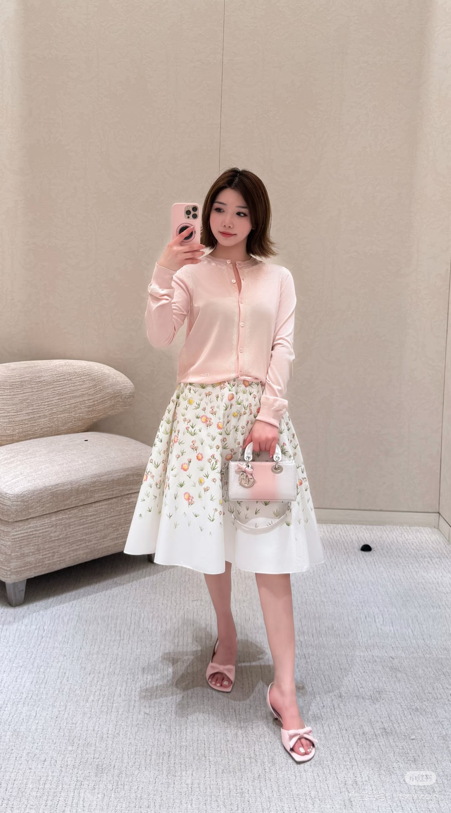 CD New embroidered cardigan
