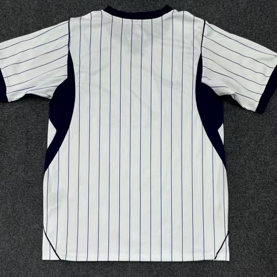 Inter Milan 26-27 away fan version jersey