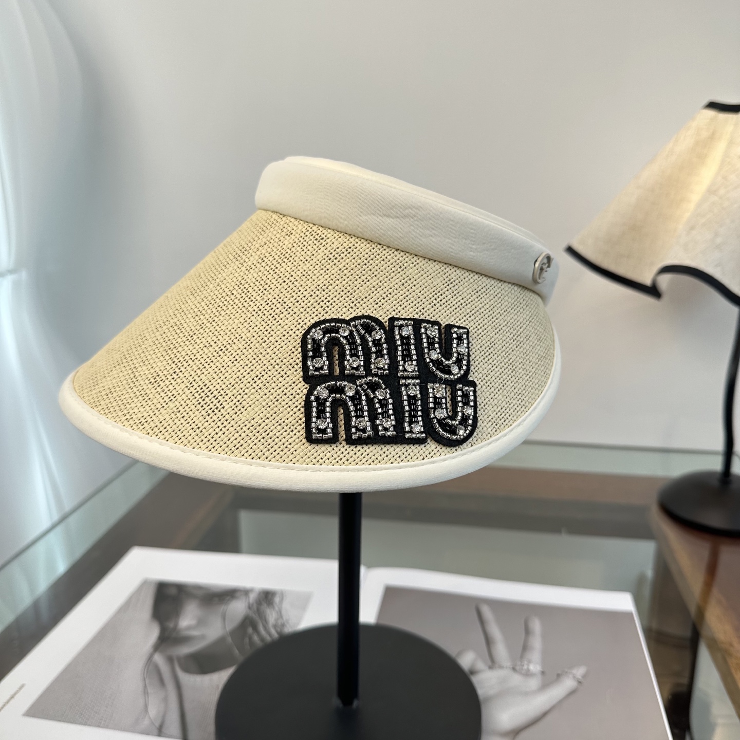 Miu New topless hat