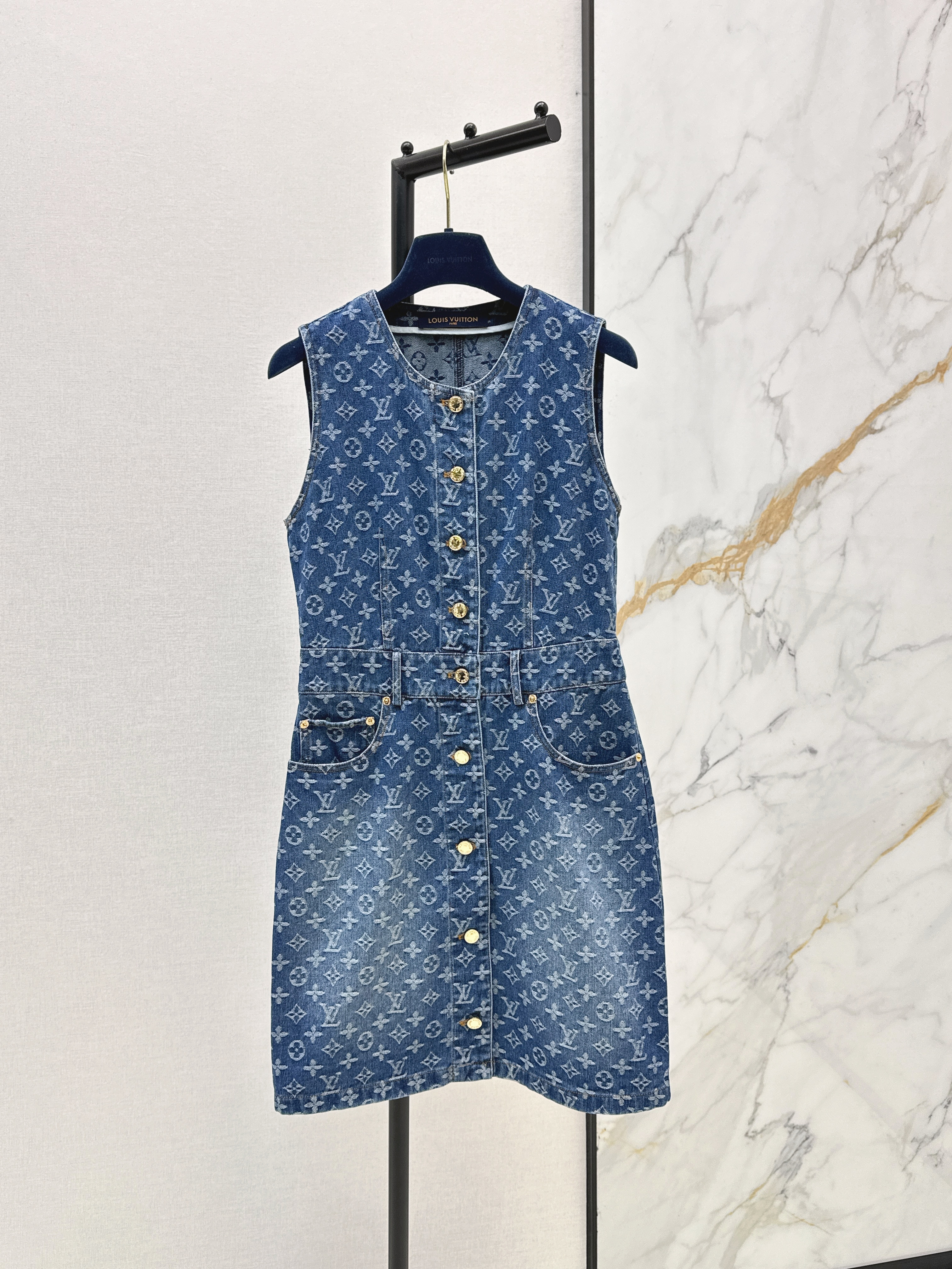 Louis New jacquard sleeveless dress