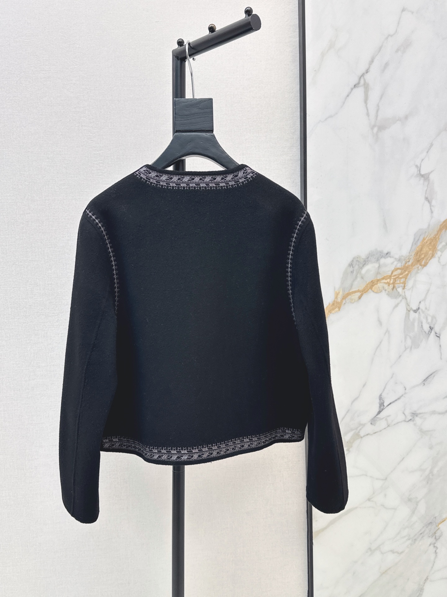 Herm New Embroidered shawl jacket
