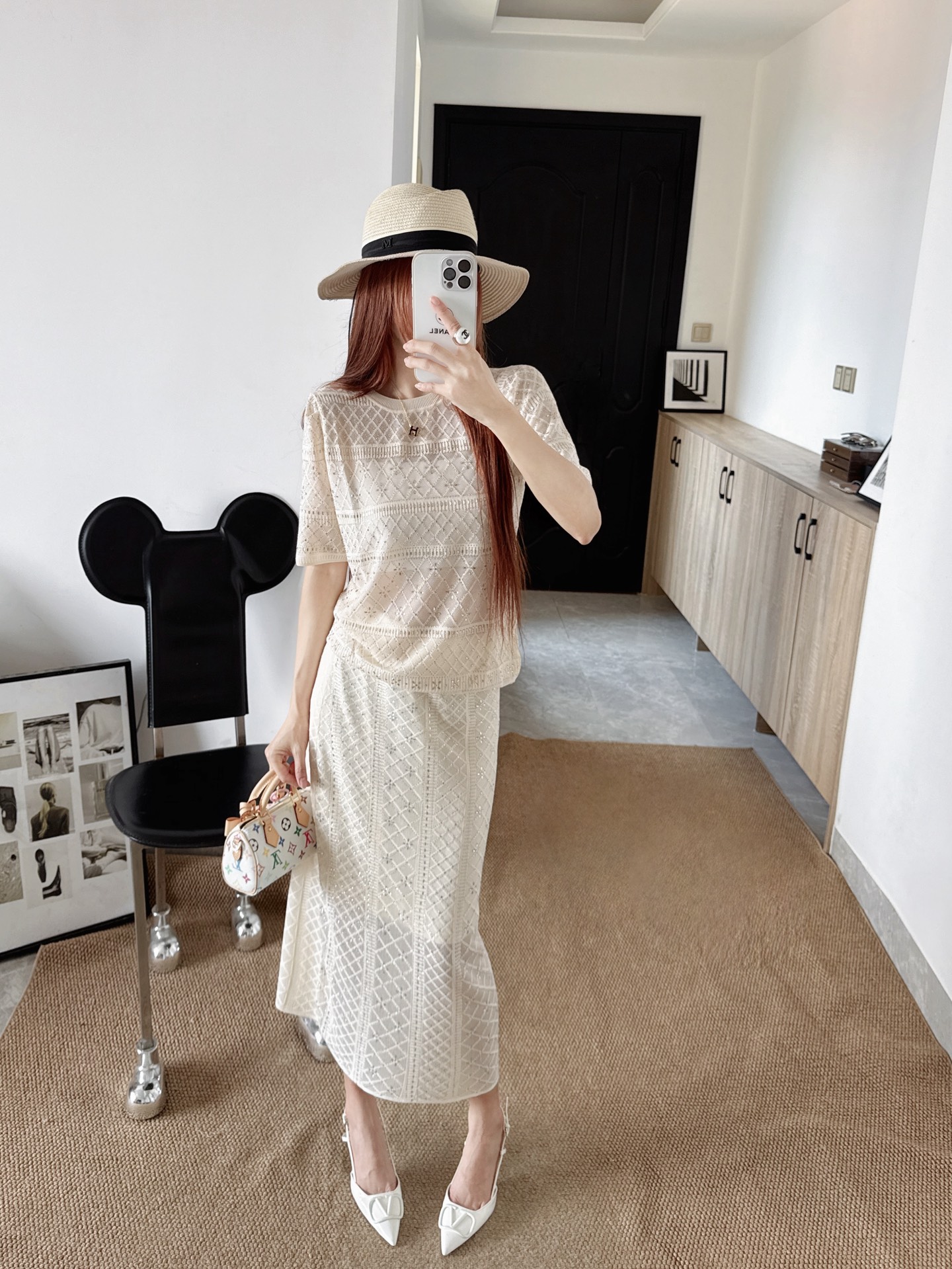 Chan New Knitted set