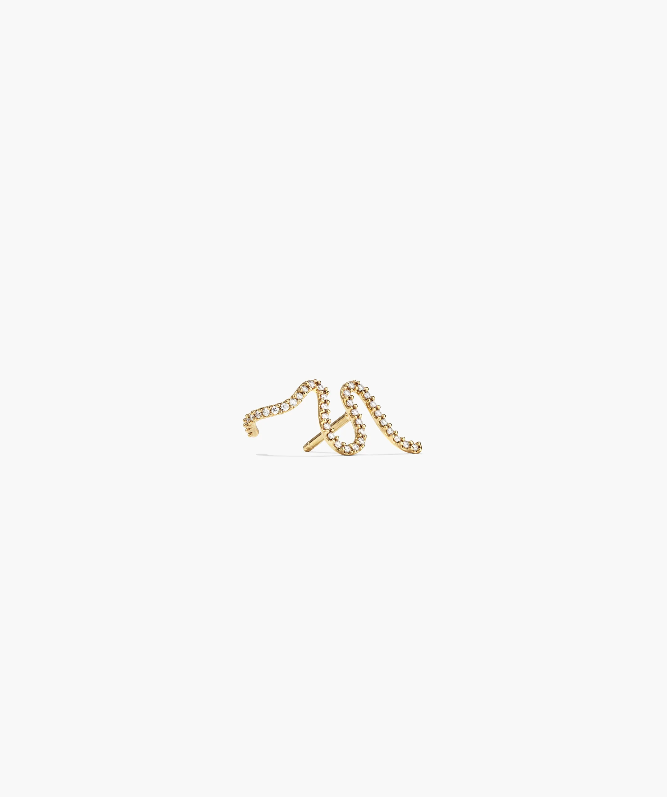 Interconnected Single Wave Pavé Diamond Stud