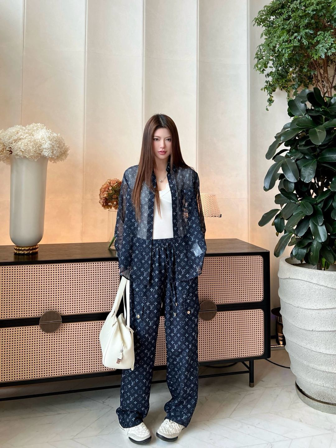 Louis New printed pants