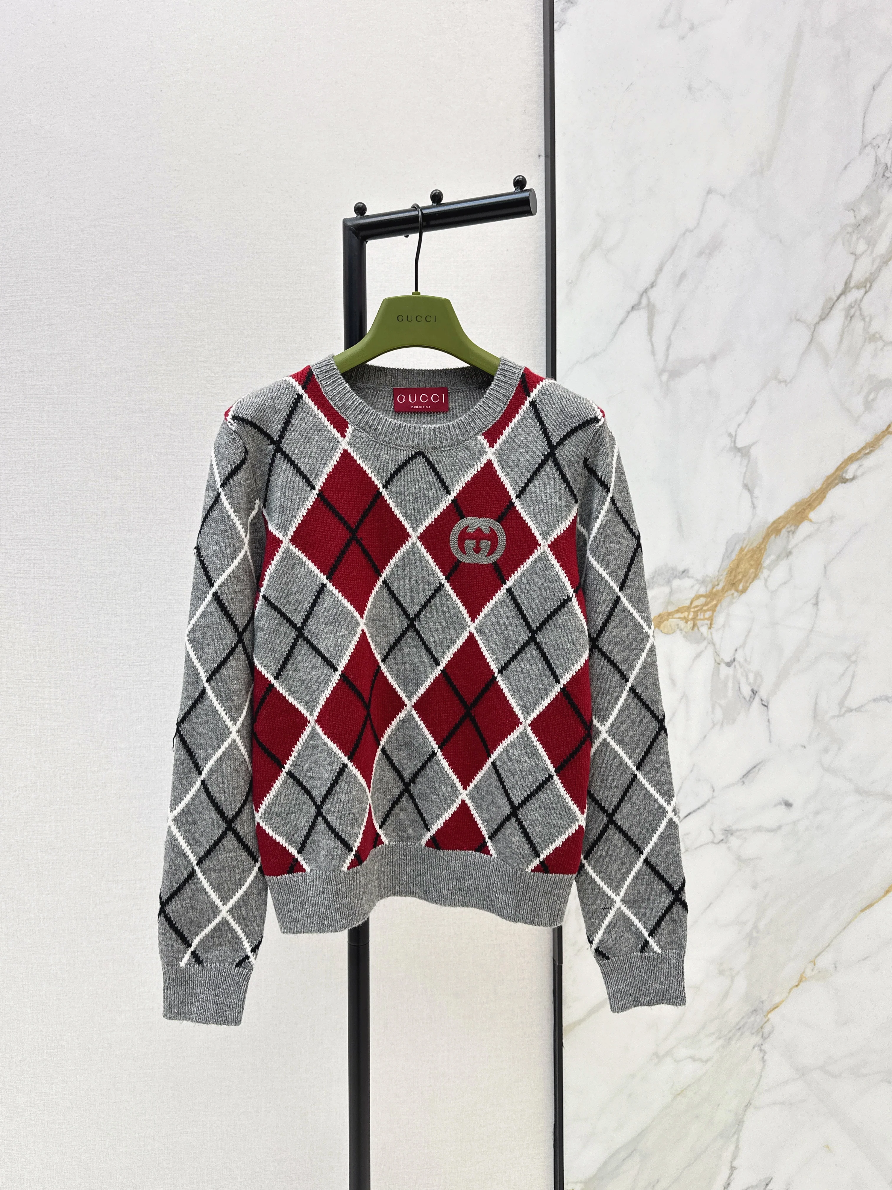 Guc NEW diamond pattern knitwear