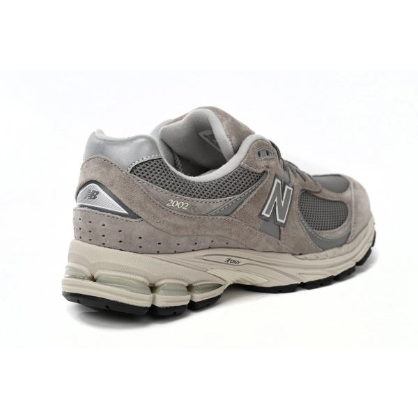 New Balance 2002R Light Gray M2002RC