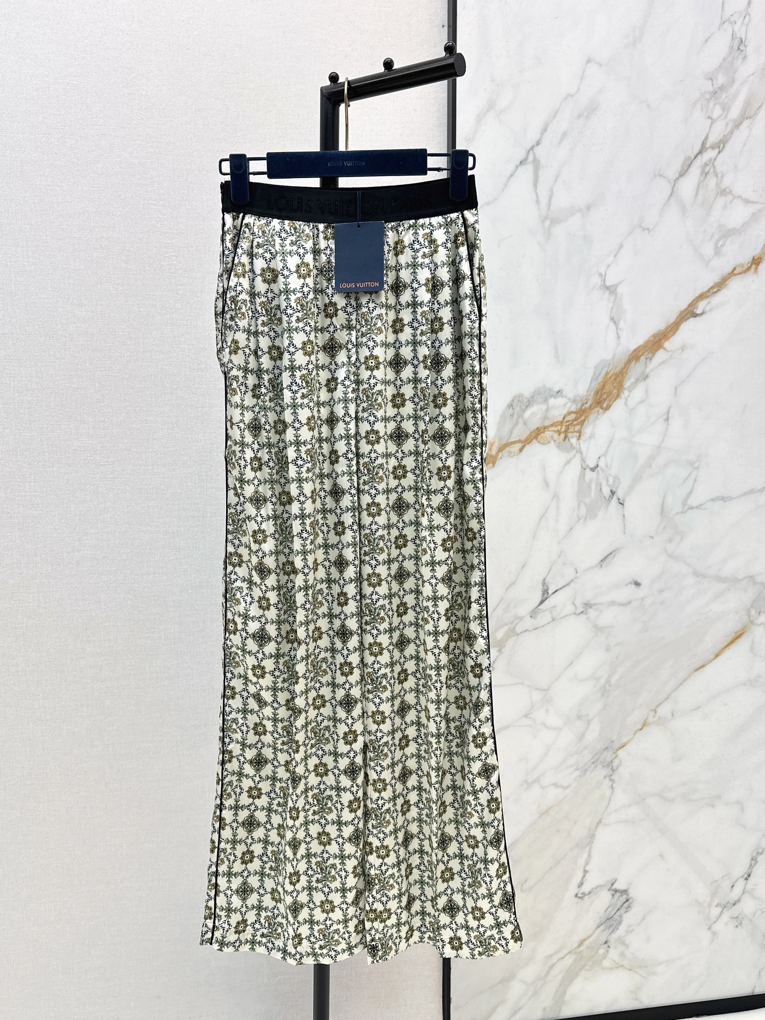 Louis NEW print pants