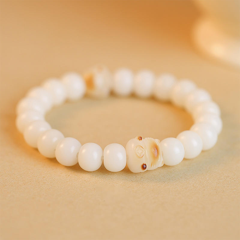 White Jade and Bodhi Beaded Bracelet with Cat Claw Charm