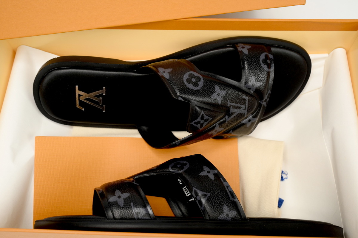 Pkkicks God Batch BLACK LOUIS VUITTON Oasis Black Presbyopia