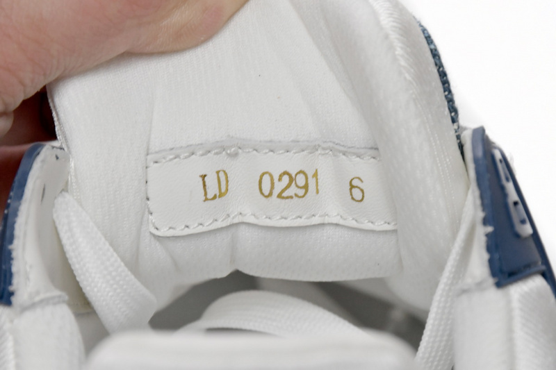 Pkkicks God Batch LOUIS VUITTON Trainer Cowboy Blue FD0291