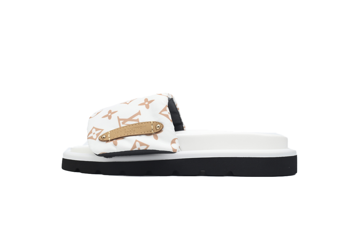 Pkkicks God Batch LOUIS VUITTON Pool Pillow Comfort White yellow label