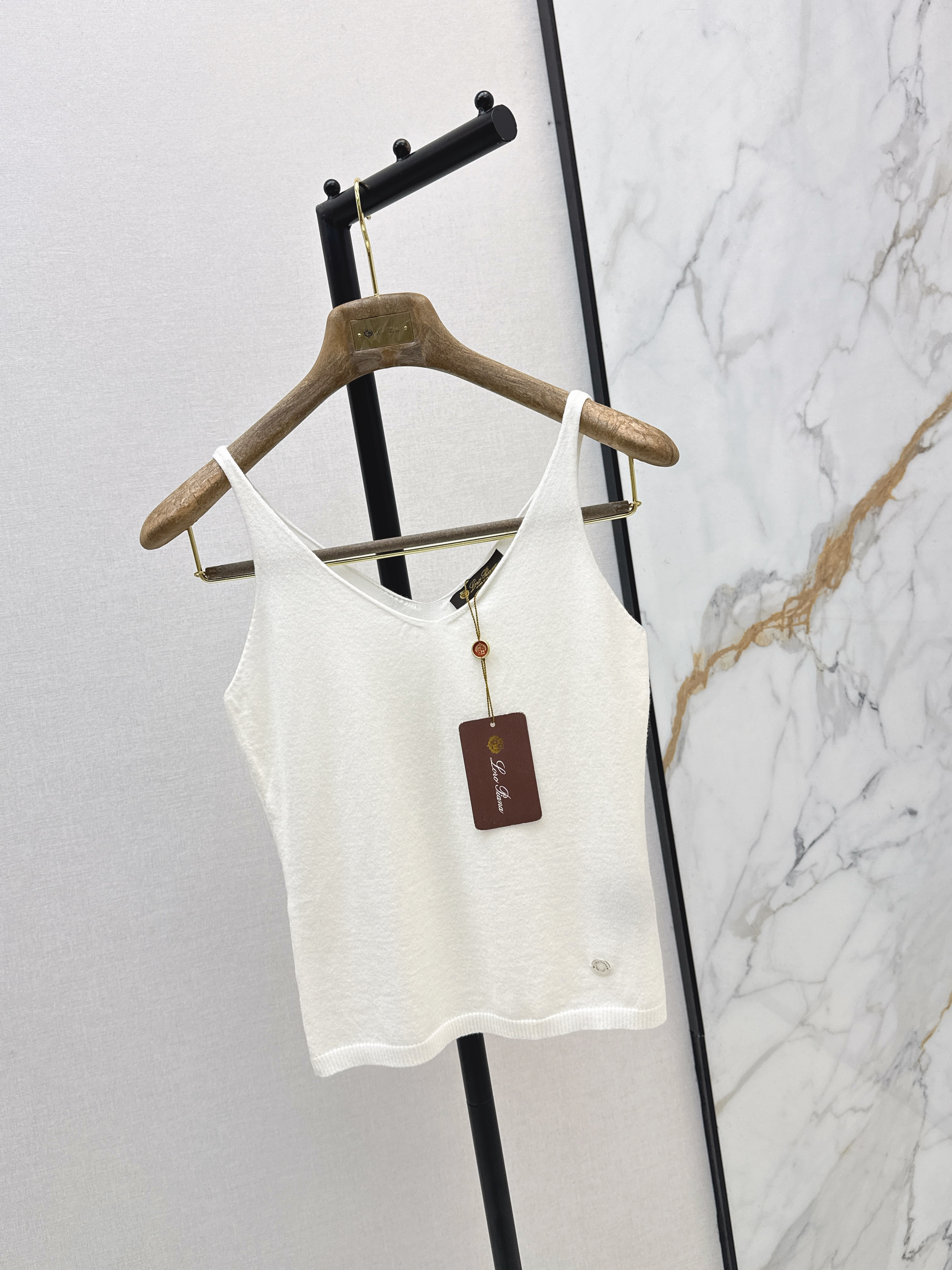 Loro New Camisole
