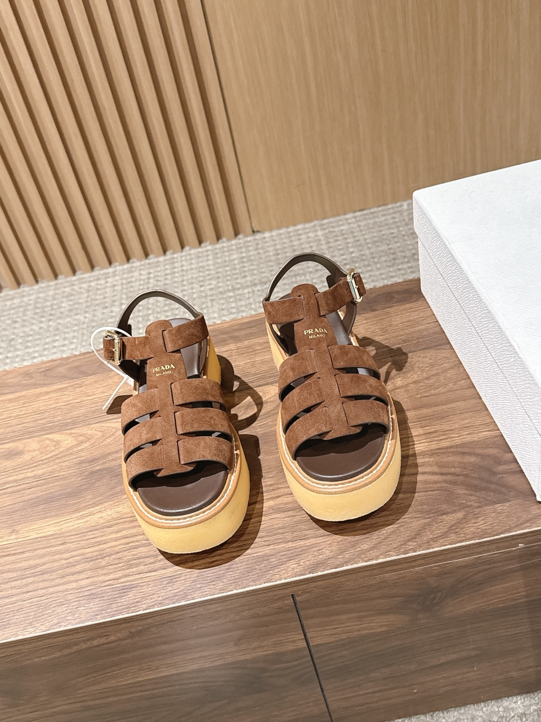 Prad New Retro Roman sandals