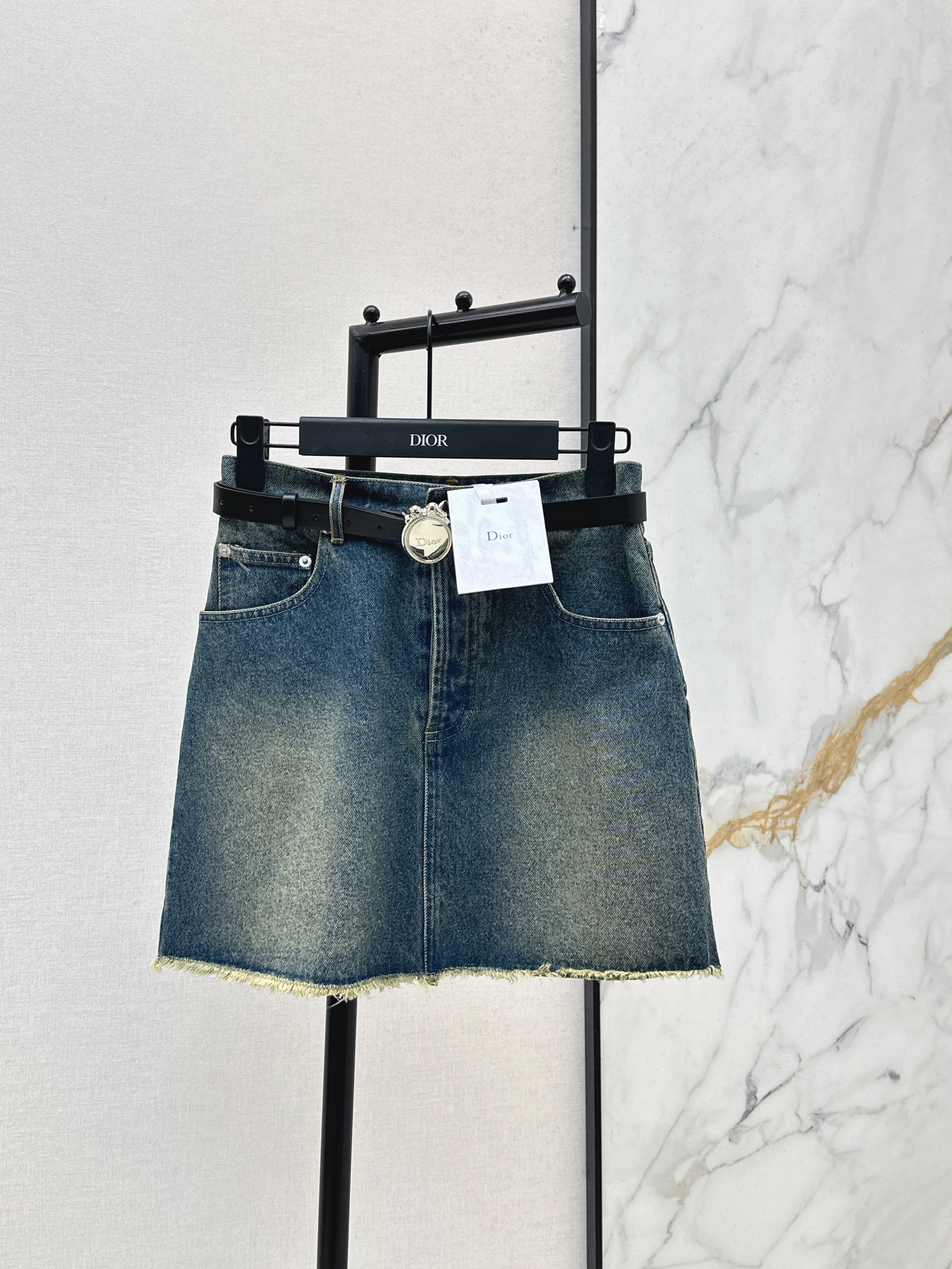 CD New belted denim skirt